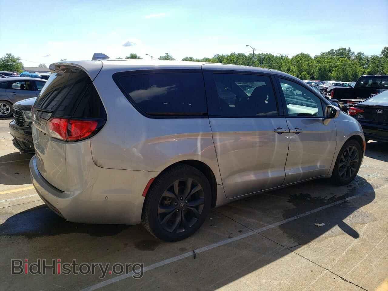 2020 CHRYSLER PACIFICA - VIN: 2C4RC1FG1LR108212 - Фото 3