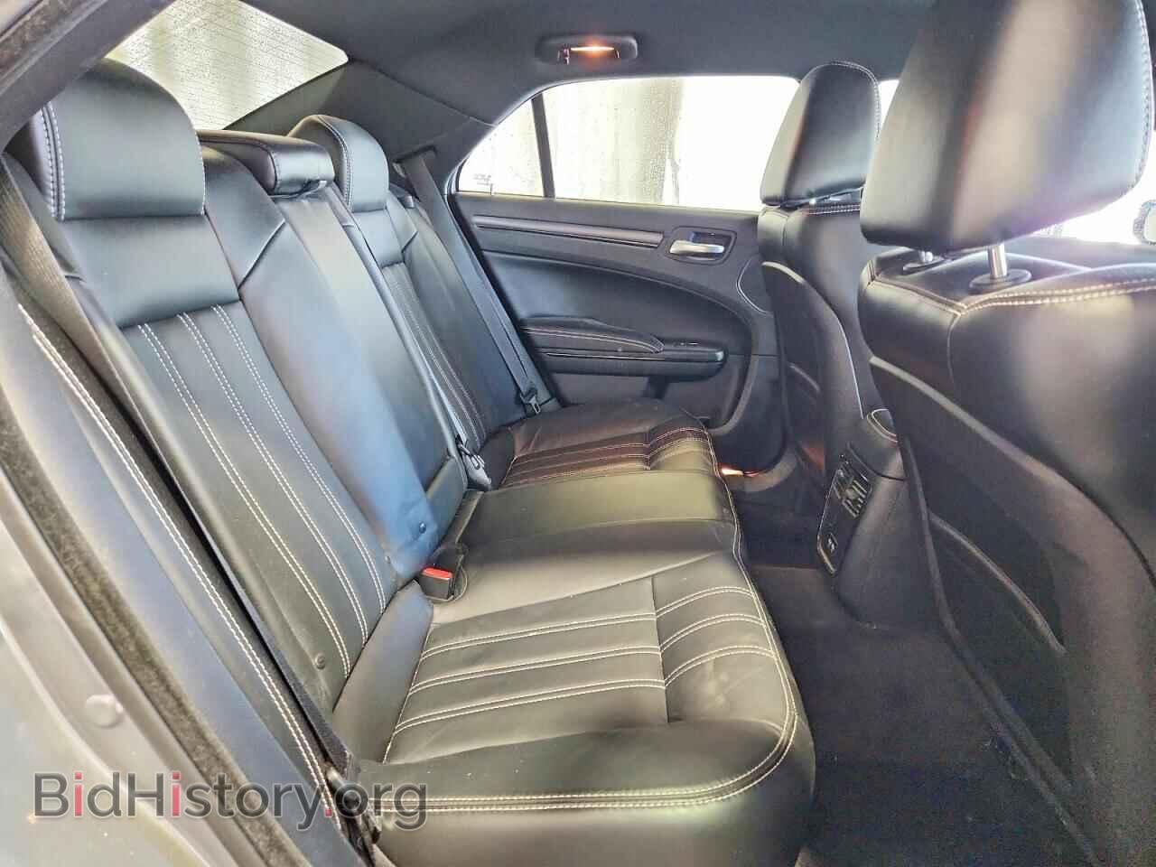2016 CHRYSLER 300 - VIN: 2C3CCAGG4GH182860 - Фото 10