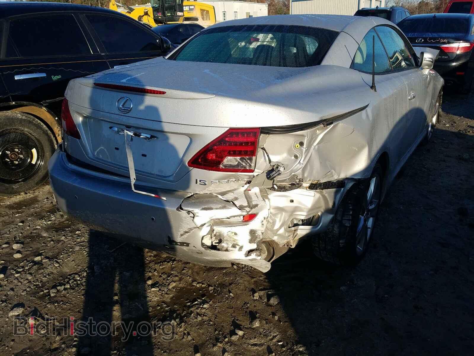 2012 LEXUS IS - VIN: JTHFF2C2XC2523647 - Photo 4