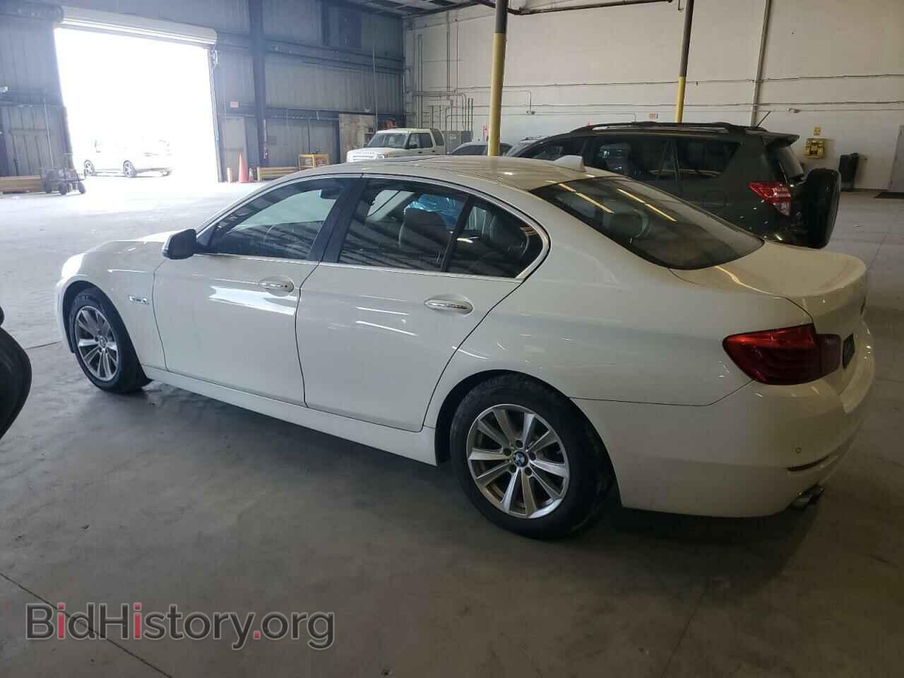 2015 BMW 5 SERIES - VIN: WBA5A5C58FD517634 - Фото 2