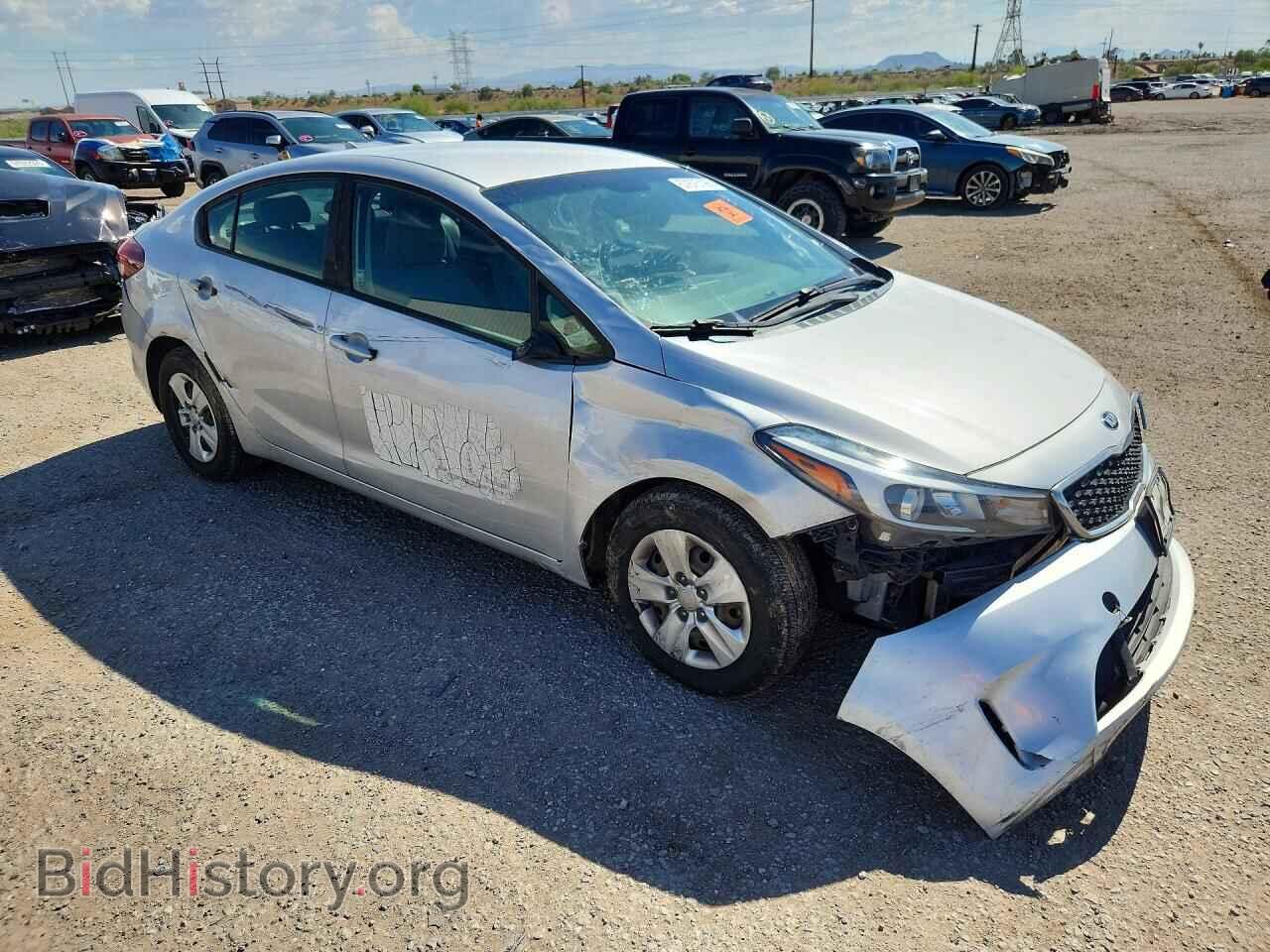 2017 KIA FORTE - VIN: 3KPFK4A77HE144381 - Фото 4