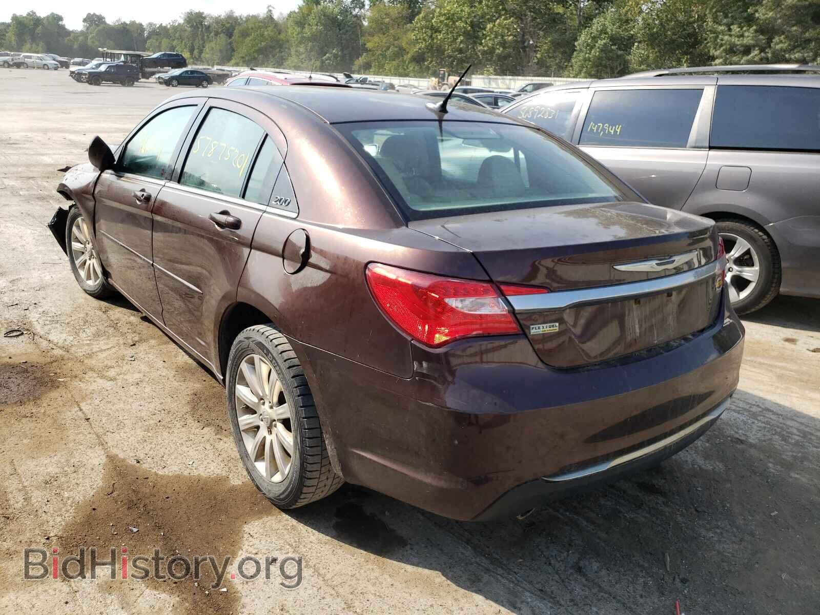 2013 CHRYSLER 200 - VIN: 1C3CCBBG9DN678592 - Фото 3