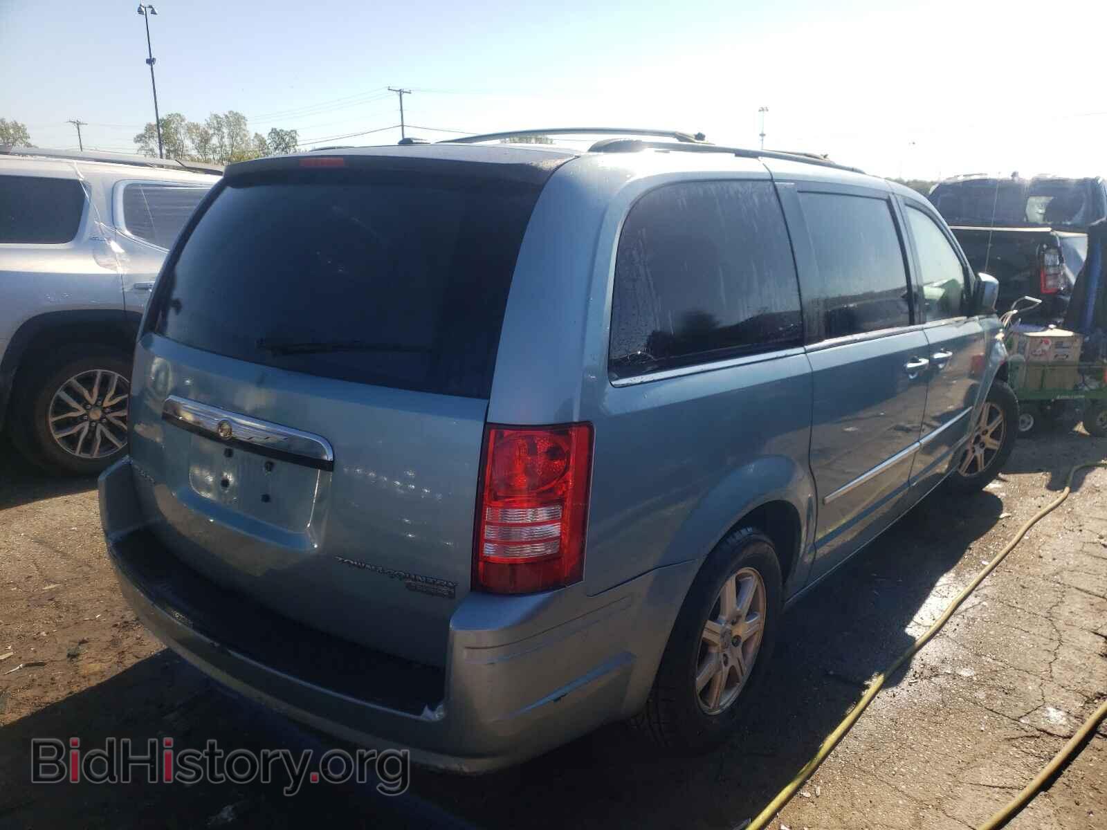 2009 CHRYSLER MINIVAN - VIN: 2A8HR54139R626565 - Фото 4