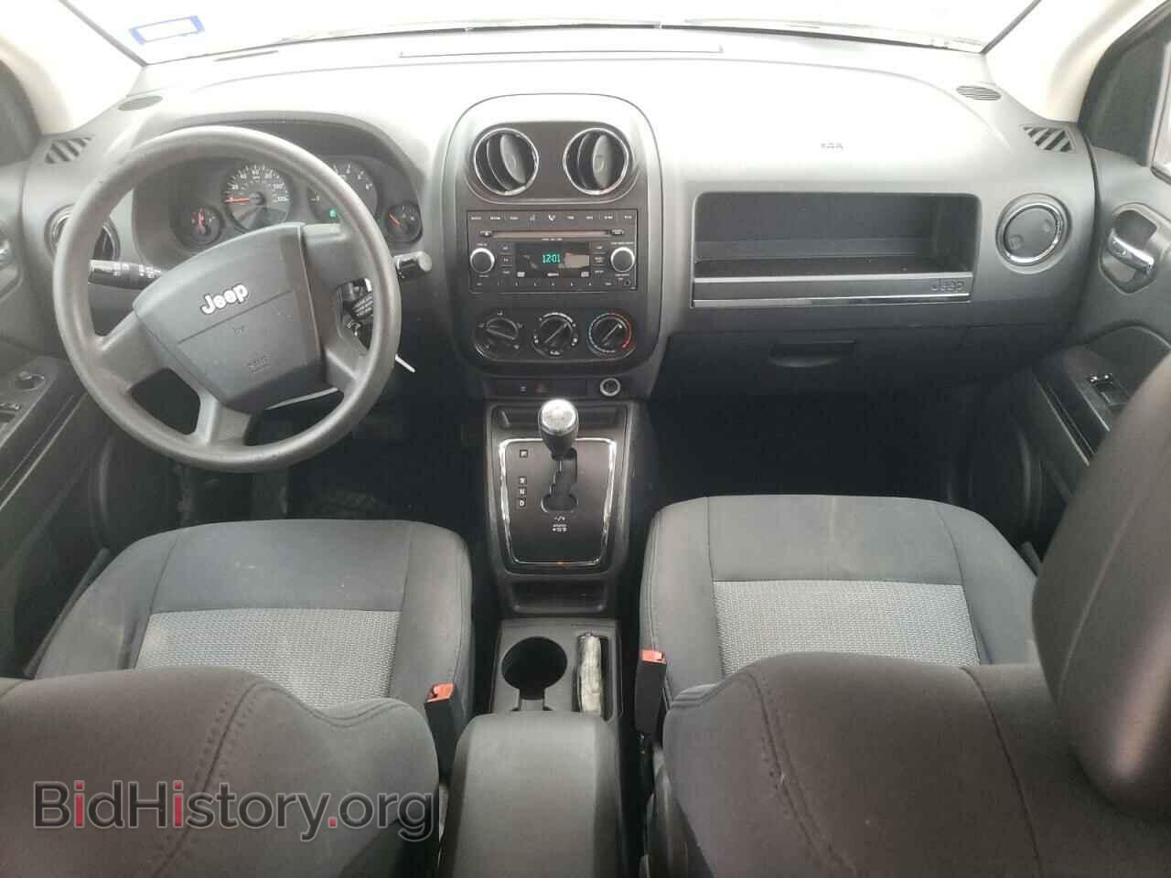 2009 JEEP COMPASS - VIN: 1J4FT47A59D140133 - Фото 8
