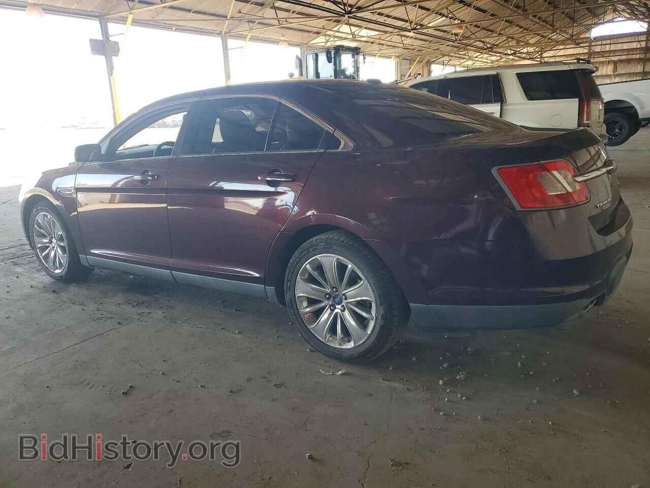 2011 FORD TAURUS - VIN: 1FAHP2FW3BG152683 - Photo 2