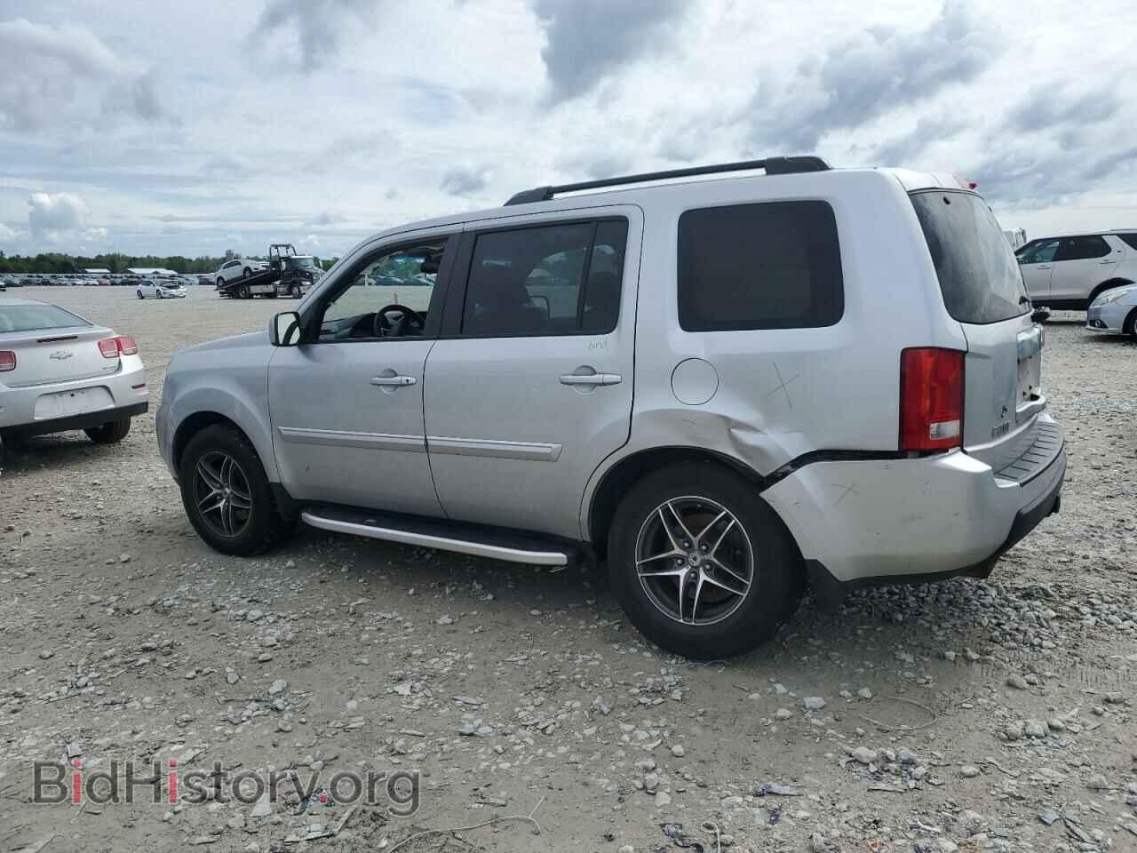 2011 HONDA PILOT - VIN: 5FNYF4H48BB068132 - Фото 2