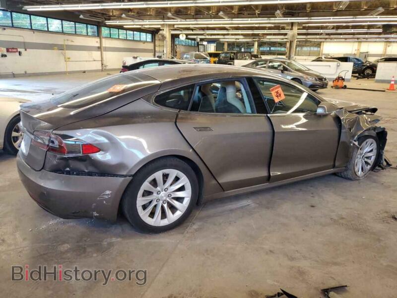 2016 Tesla MODEL S (VIN 5YJSA1E16GF149876) — photo 3 of 12