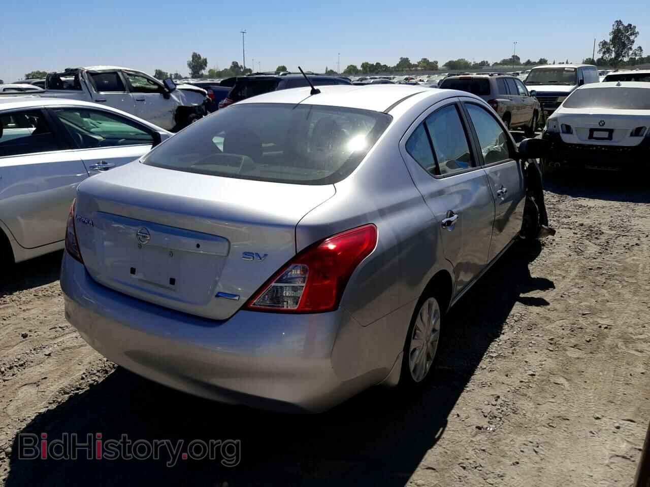 2012 NISSAN VERSA - VIN: 3N1CN7AP2CL921892 - Фото 4