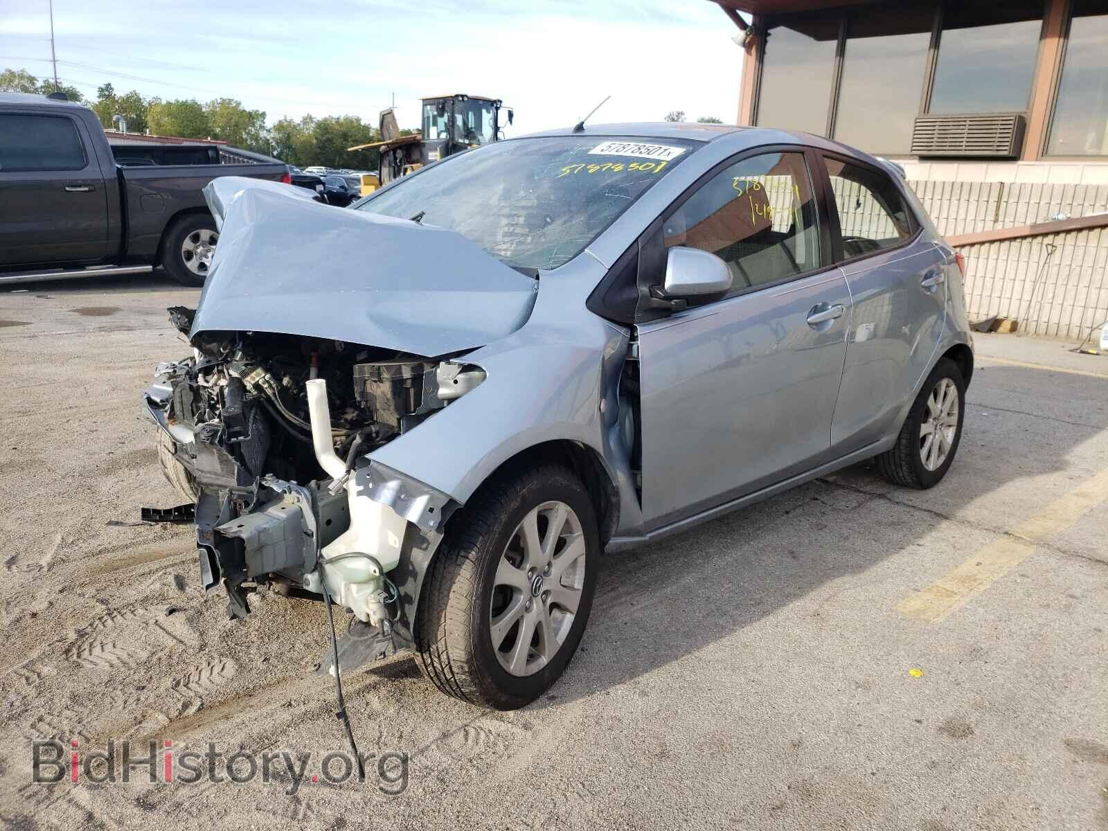2013 MAZDA 2 - VIN: JM1DE1LY5D0158947 - Photo 2