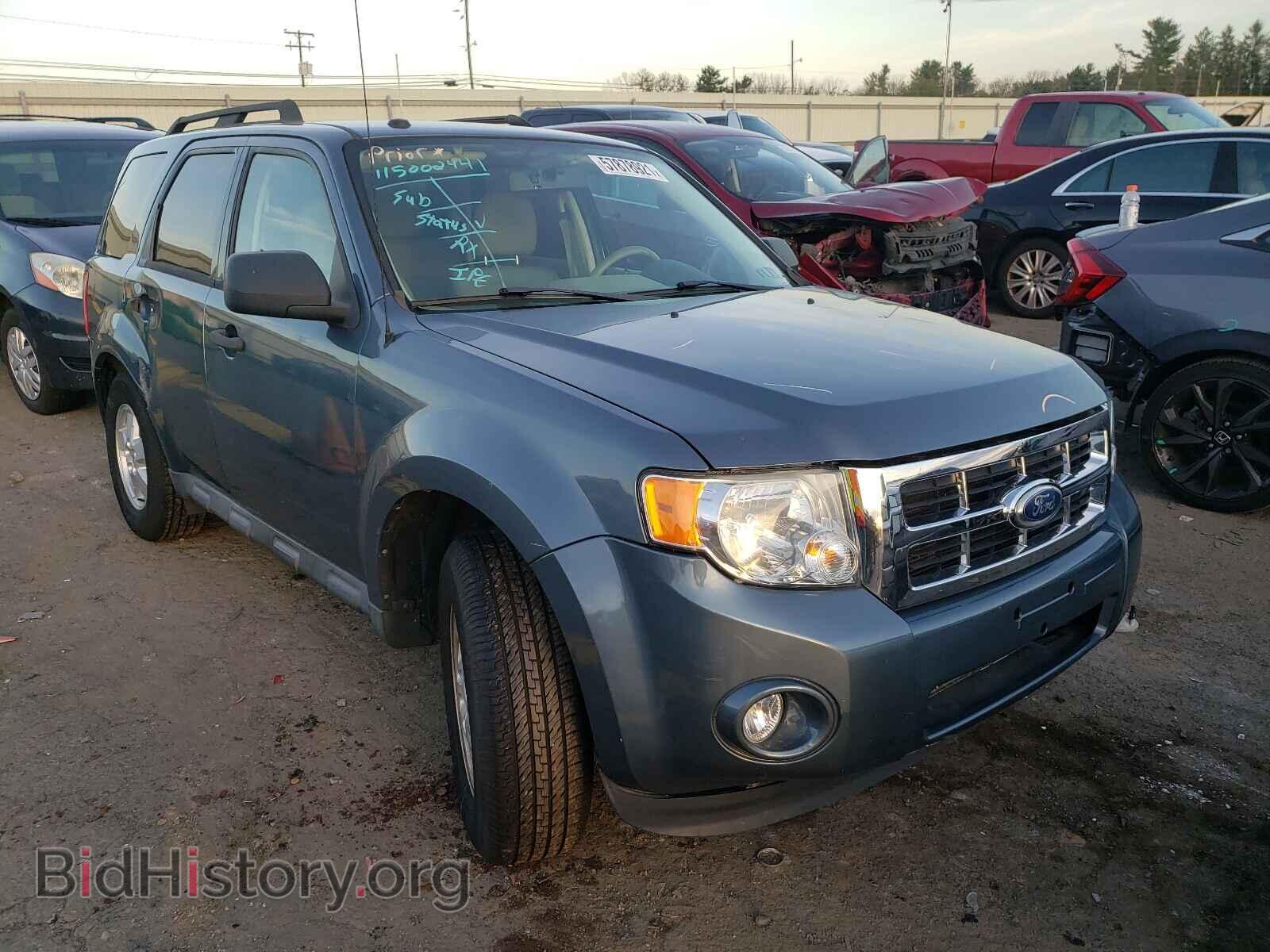 Фотография 1FMCU0D79BKA65778 - FORD ESCAPE 2011