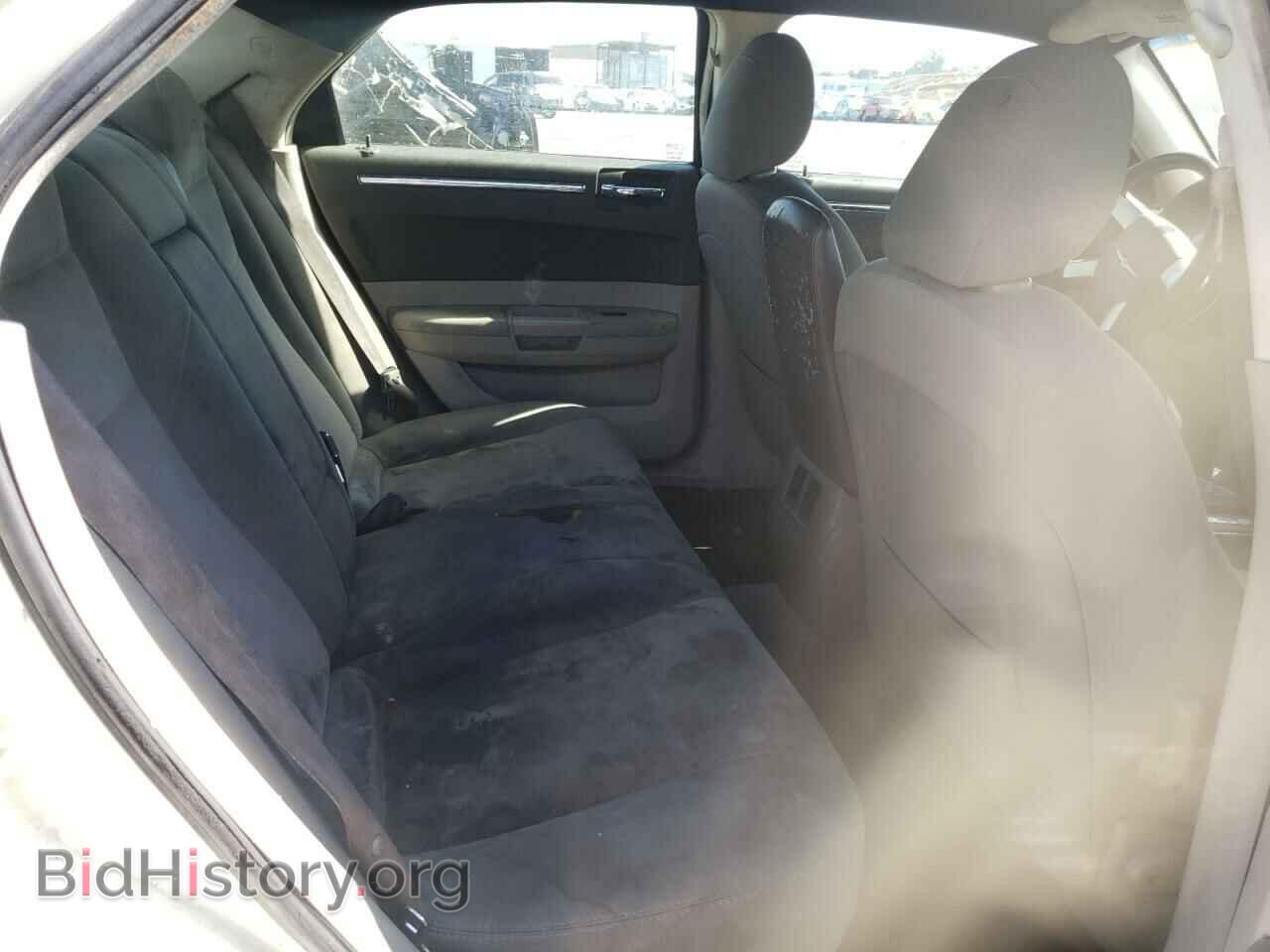 2009 CHRYSLER 300 - VIN: 2C3LA43D99H574657 - Фото 6