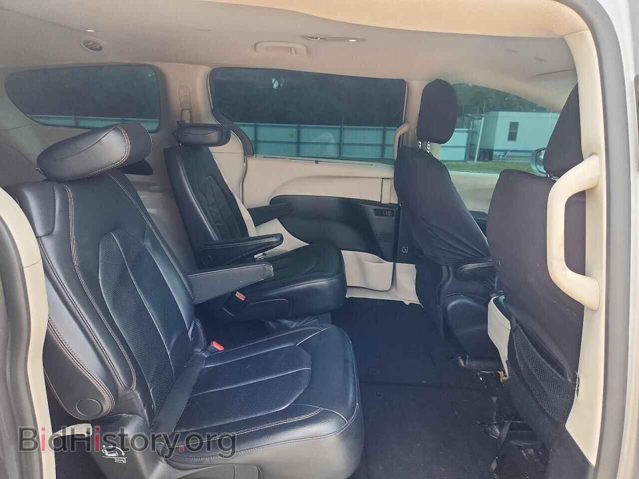 2018 CHRYSLER PACIFICA - VIN: 2C4RC1BG3JR192830 - Photo 11