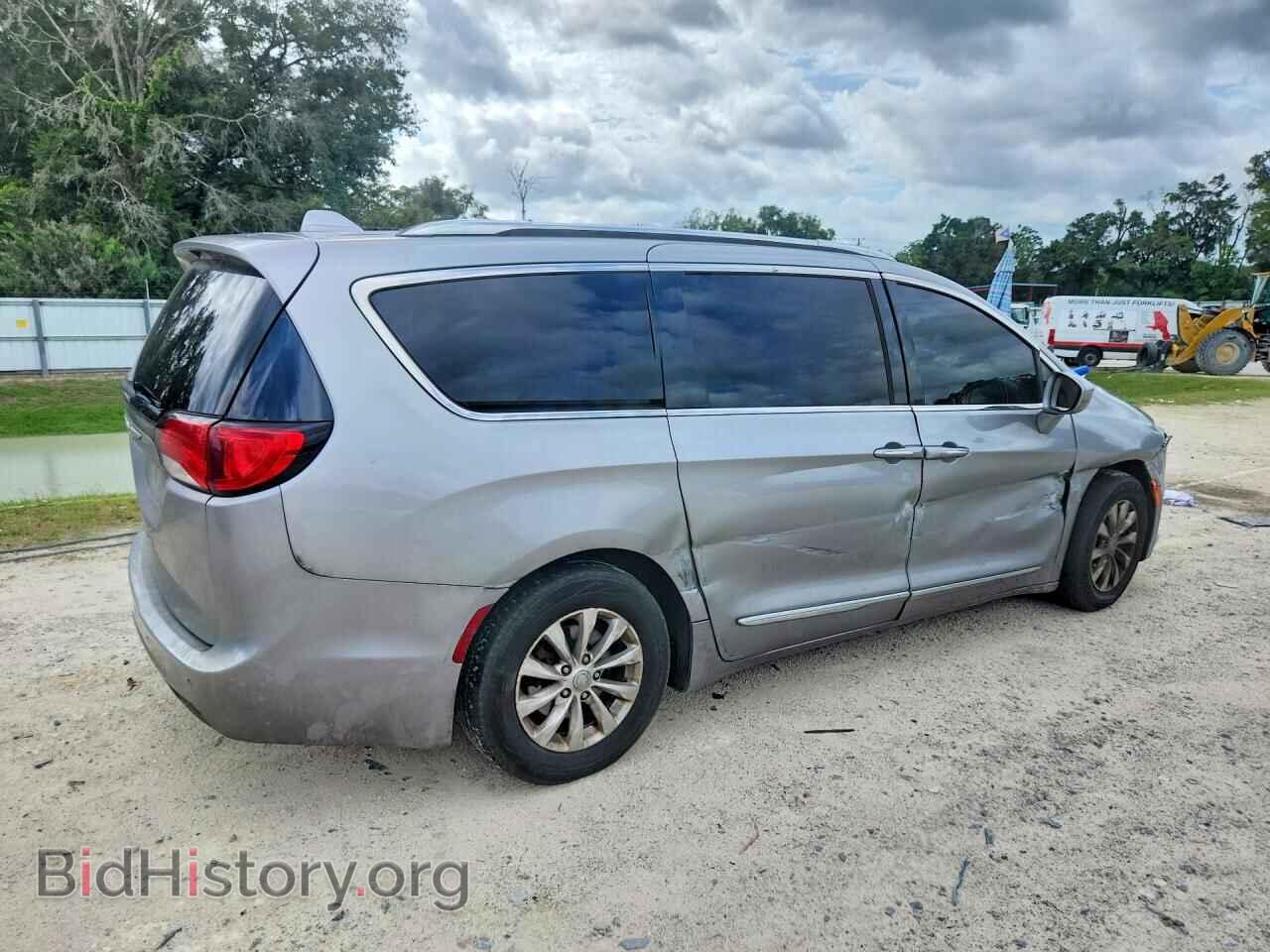 2018 CHRYSLER PACIFICA - VIN: 2C4RC1BG3JR192830 - Photo 3