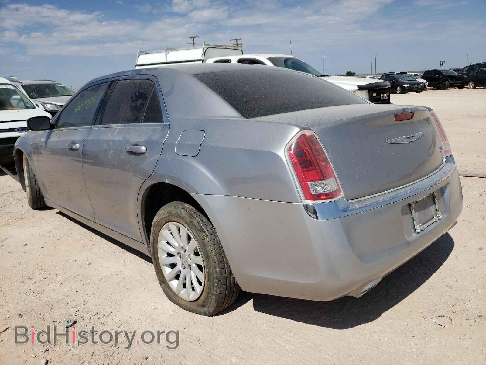 2013 CHRYSLER 300 - VIN: 2C3CCAAG7DH577555 - Фото 3