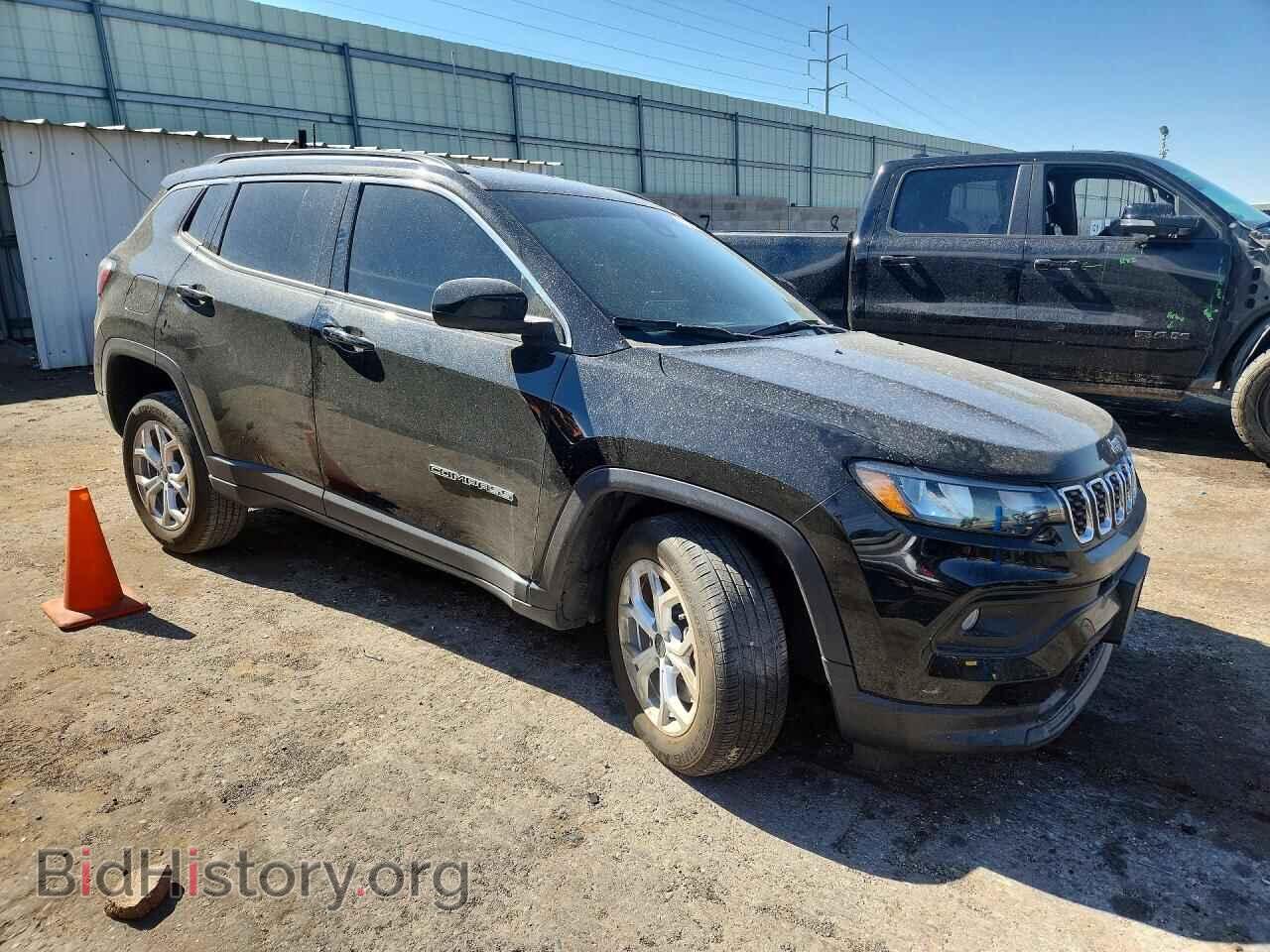 2025 JEEP COMPASS - VIN: 3C4NJDBN2ST524999 - Фото 4