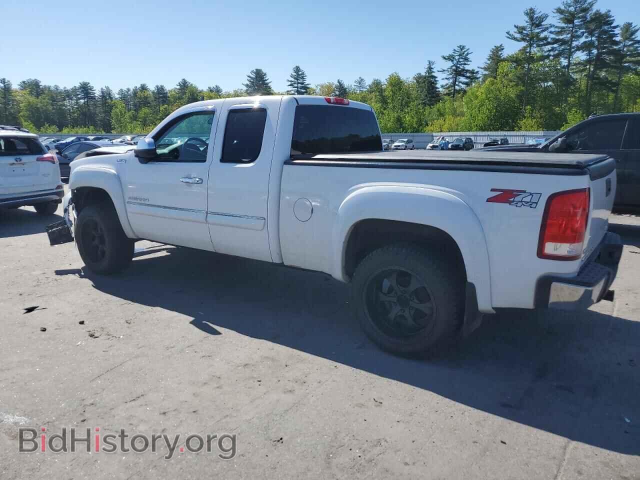 2012 GMC SIERRA - VIN: 1GTR2WE74CZ290205 - Фото 2