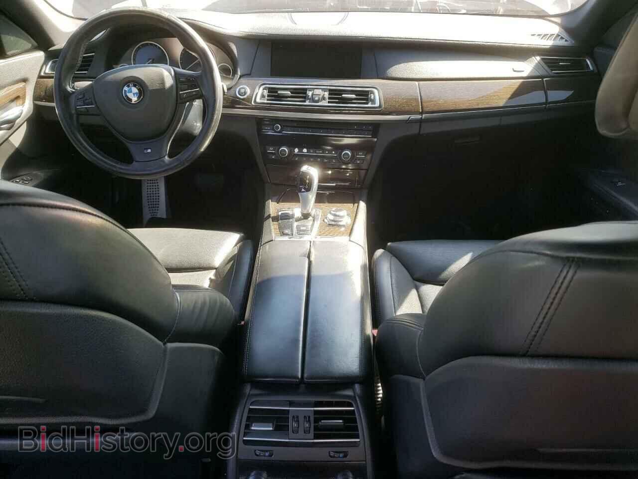 2012 BMW 7 SERIES - VIN: WBAKA8C59CDX01027 - Фото 8