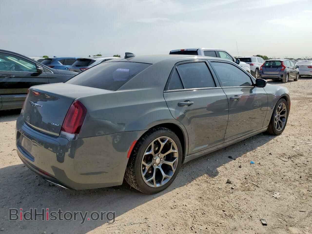 2018 CHRYSLER 300 - VIN: 2C3CCAAG1JH234963 - Фото 3
