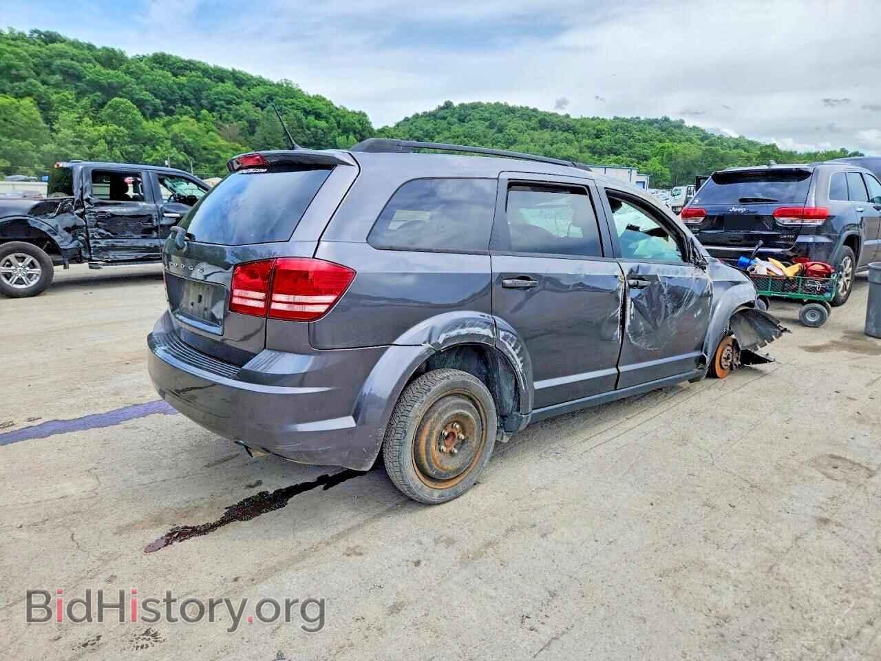 2017 DODGE JOURNEY - VIN: 3C4PDCAB3HT587572 - Фото 3