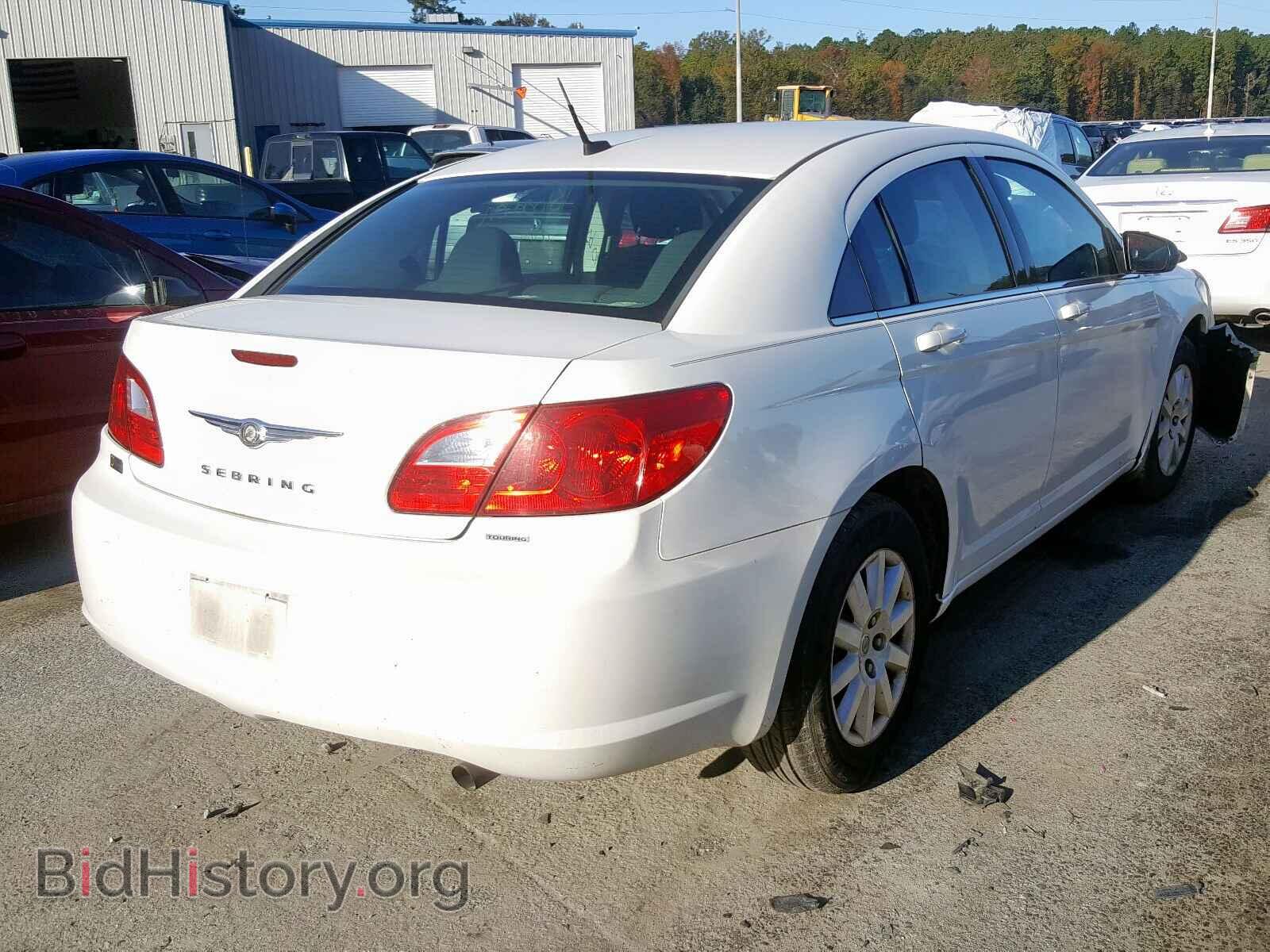2010 CHRYSLER SEBRING - VIN: 1C3CC4FBXAN220453 - Фото 4