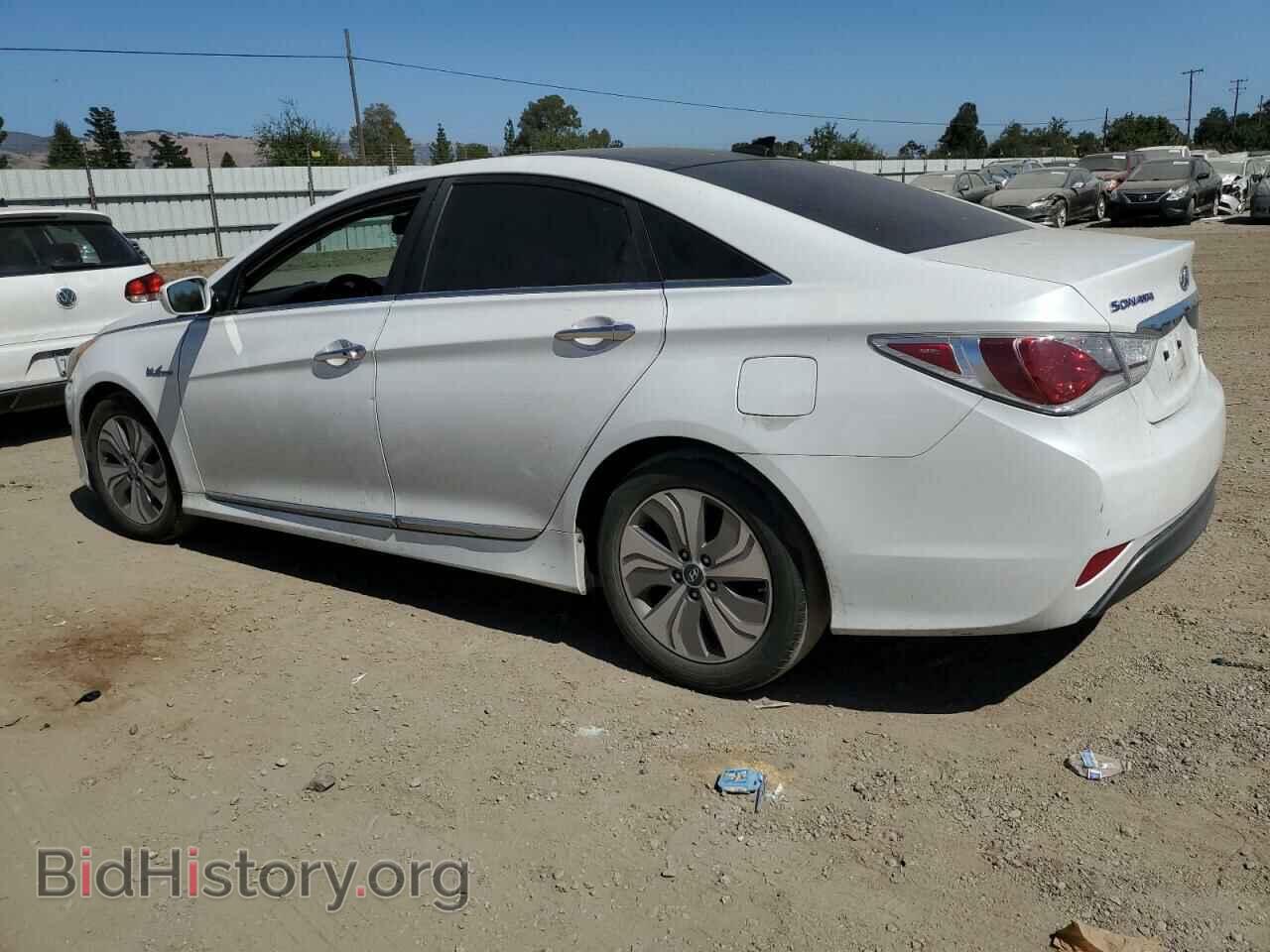 2014 HYUNDAI SONATA - VIN: KMHEC4A42EA107165 - Фото 2