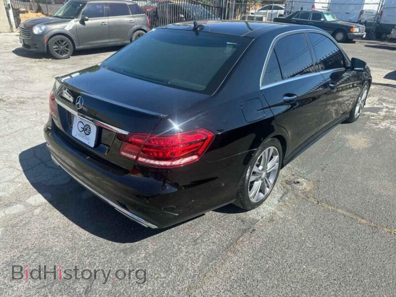 2015 Mercedes-Benz E-CLASS (VIN WDDHF5KB1FB124388) — фото 4 из 11