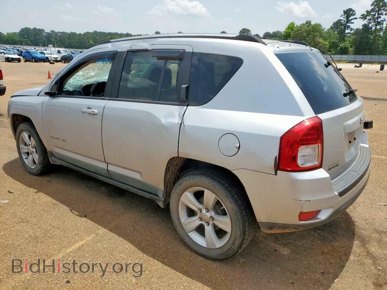 2011 JEEP COMPASS - VIN: 1J4NT1FA5BD290423 - Фото 2