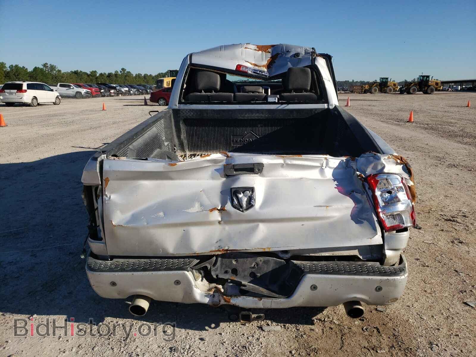 2011 DODGE RAM 1500 - VIN: 1D7RB1GT9BS566517 - Фото 9