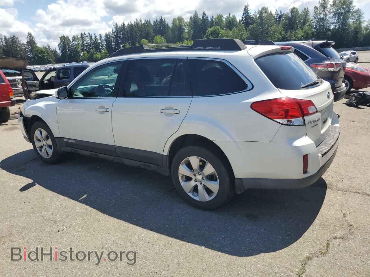 2011 SUBARU OUTBACK - VIN: 4S4BRBKC4B3392592 - Фото 2