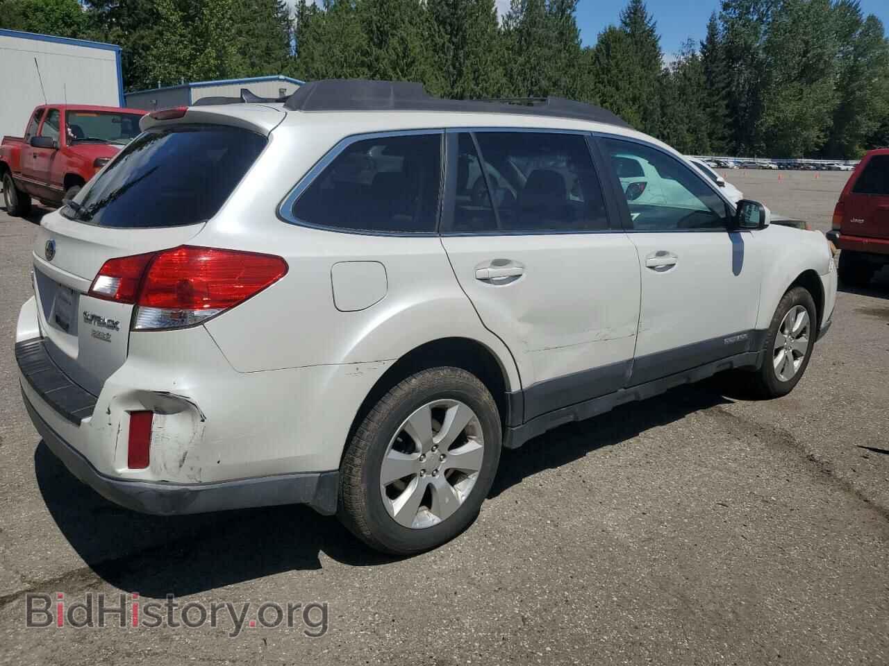 2011 SUBARU OUTBACK - VIN: 4S4BRBKC4B3392592 - Фото 3