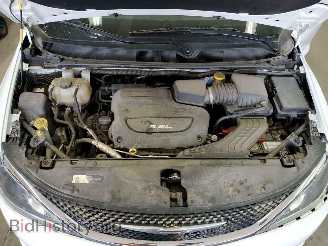 2018 CHRYSLER PACIFICA - VIN: 2C4RC1BG8JR211145 - Фото 12