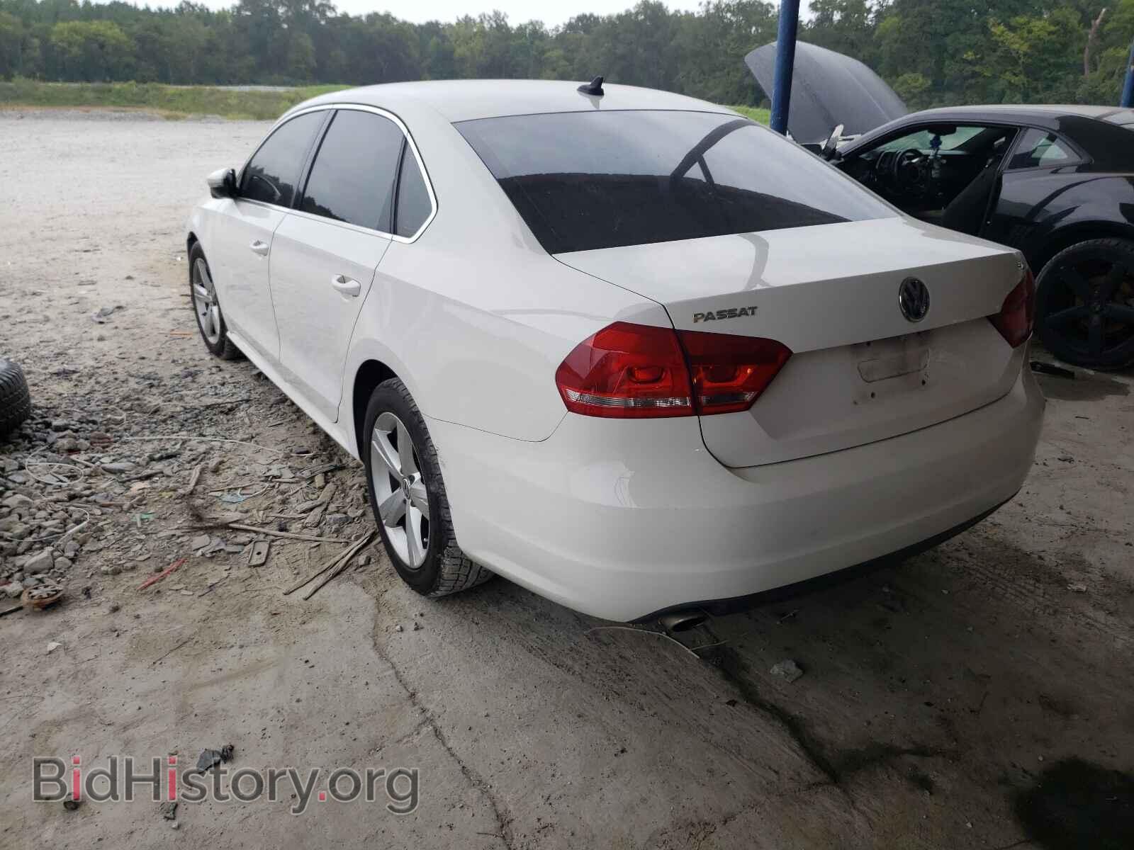 2012 VOLKSWAGEN PASSAT - VIN: 1VWBP7A37CC061111 - Фото 3