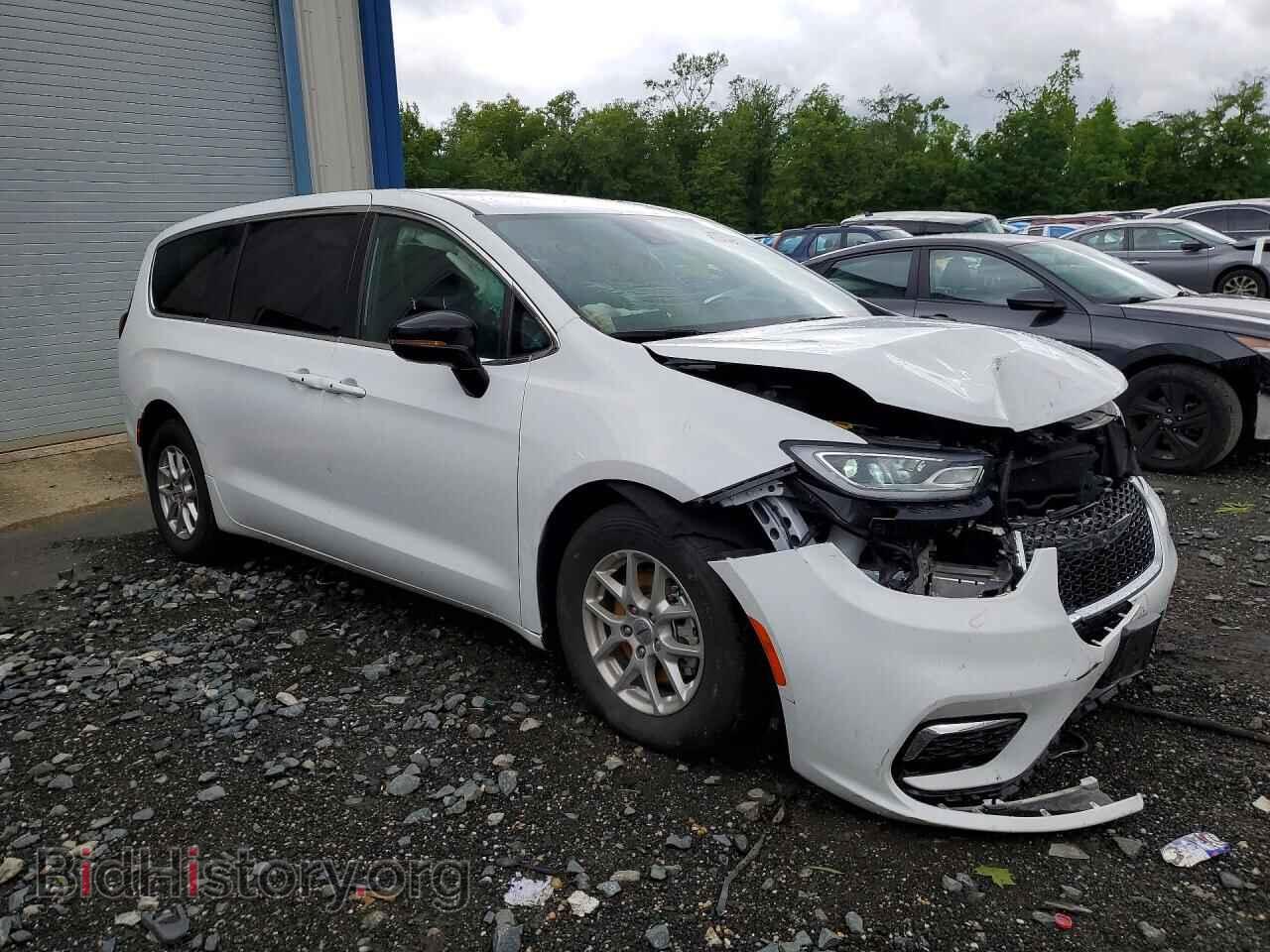 2025 CHRYSLER PACIFICA - VIN: 2C4RC1BG9SR555536 - Photo 4
