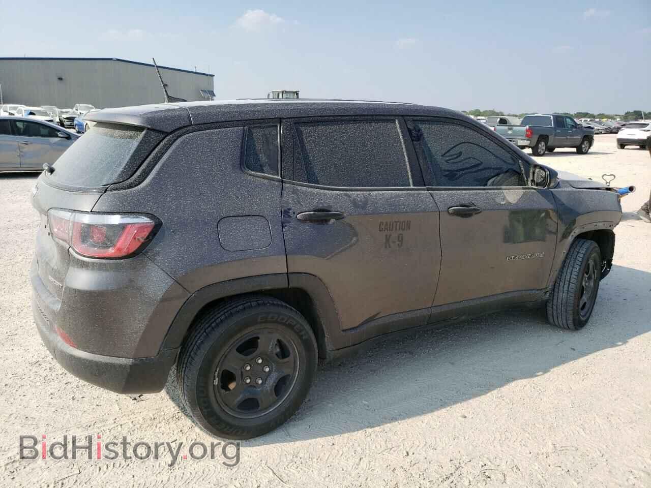 2019 JEEP COMPASS - VIN: 3C4NJCAB4KT792695 - Фото 3