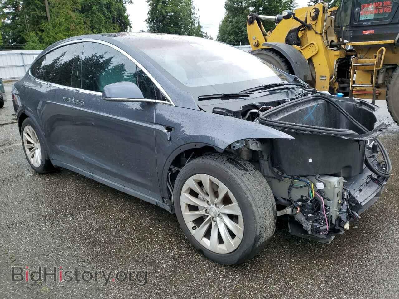 2017 TESLA MODEL X - VIN: 5YJXCAE22HF038168 - Photo 4
