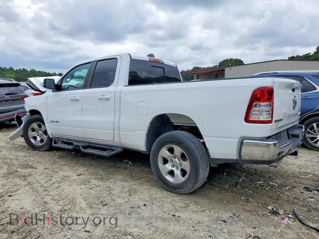 2021 RAM 1500 - VIN: 1C6SRFBT3MN687256 - Фото 2
