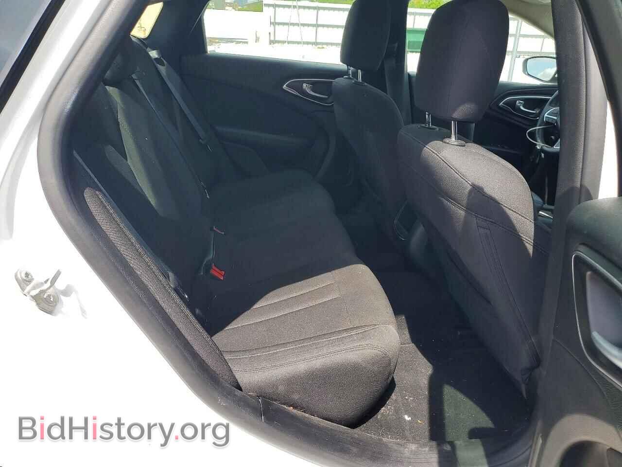 2016 CHRYSLER 200 - VIN: 1C3CCCAG6GN171662 - Photo 10