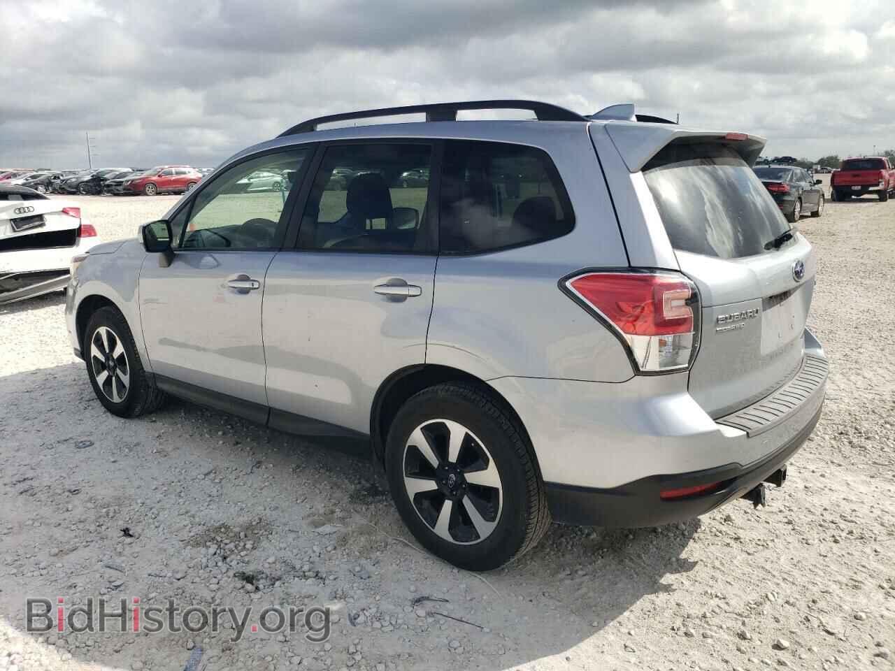 2017 SUBARU FORESTER - VIN: JF2SJAEC9HH570365 - Фото 2