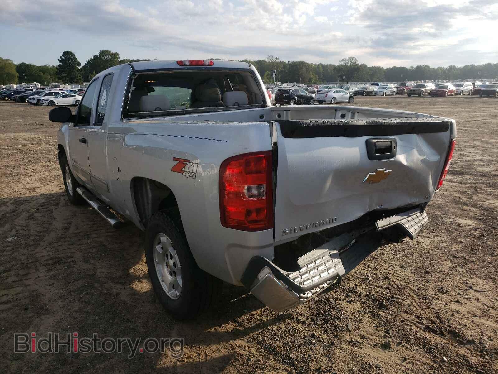 2013 CHEVROLET SILVERADO - VIN: 1GCRKSE79DZ355477 - Фото 3