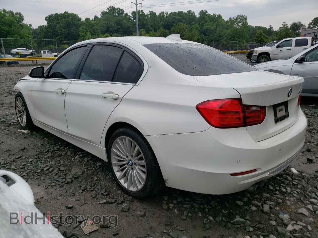 2012 BMW 3 SERIES - VIN: WBA3A5C58CF346391 - Фото 2