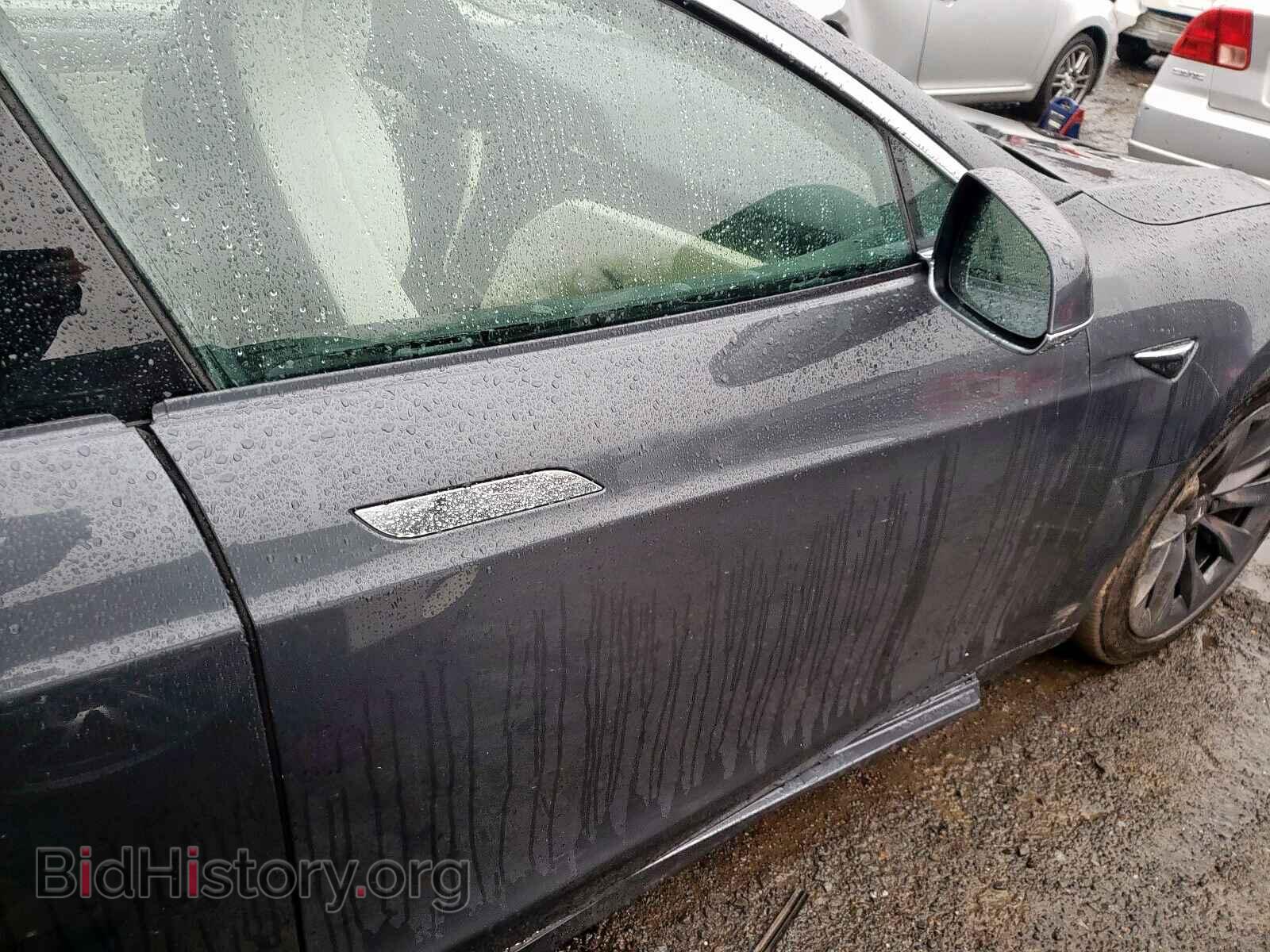 2018 TESLA MODEL S - VIN: 5YJSA1E21JF285302 - Photo 5