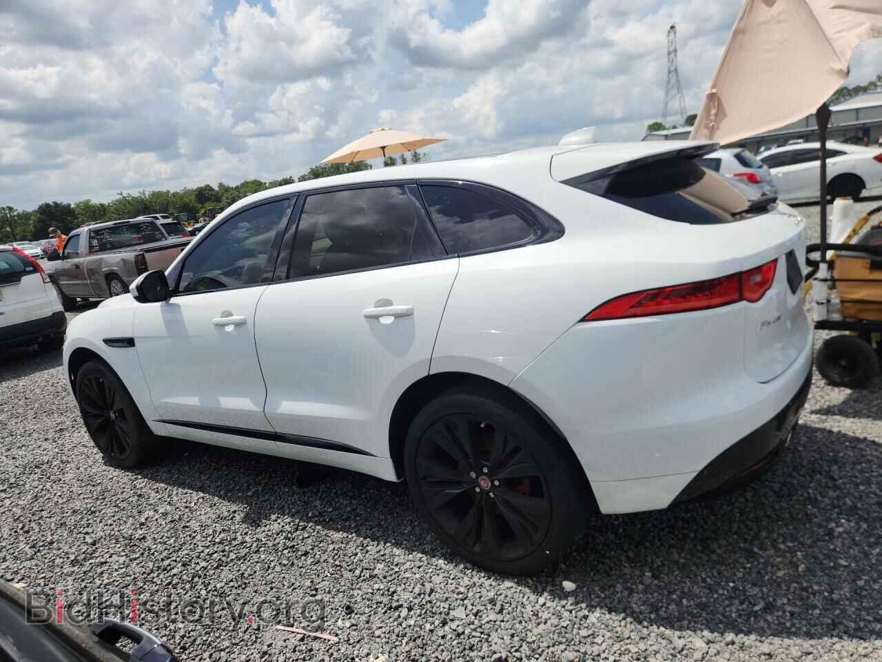 2017 JAGUAR F-PACE - VIN: SADCM2BV4HA899266 - Photo 2