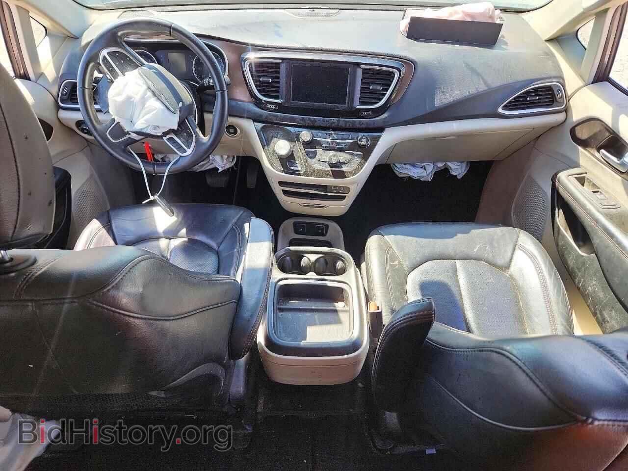 2018 CHRYSLER PACIFICA - VIN: 2C4RC1BG2JR211268 - Photo 8