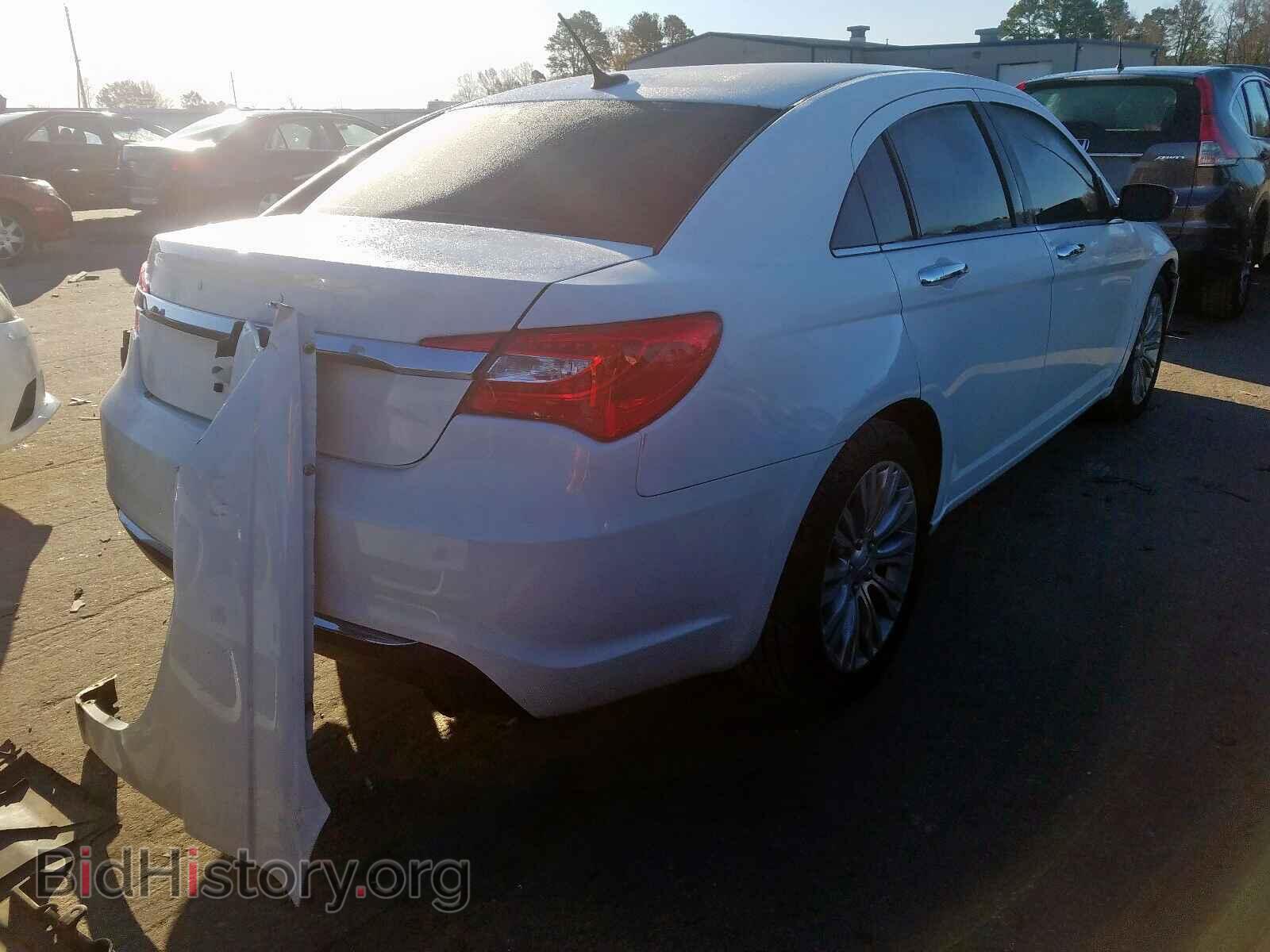 2013 CHRYSLER 200 - VIN: 1C3CCBCG8DN605583 - Photo 4