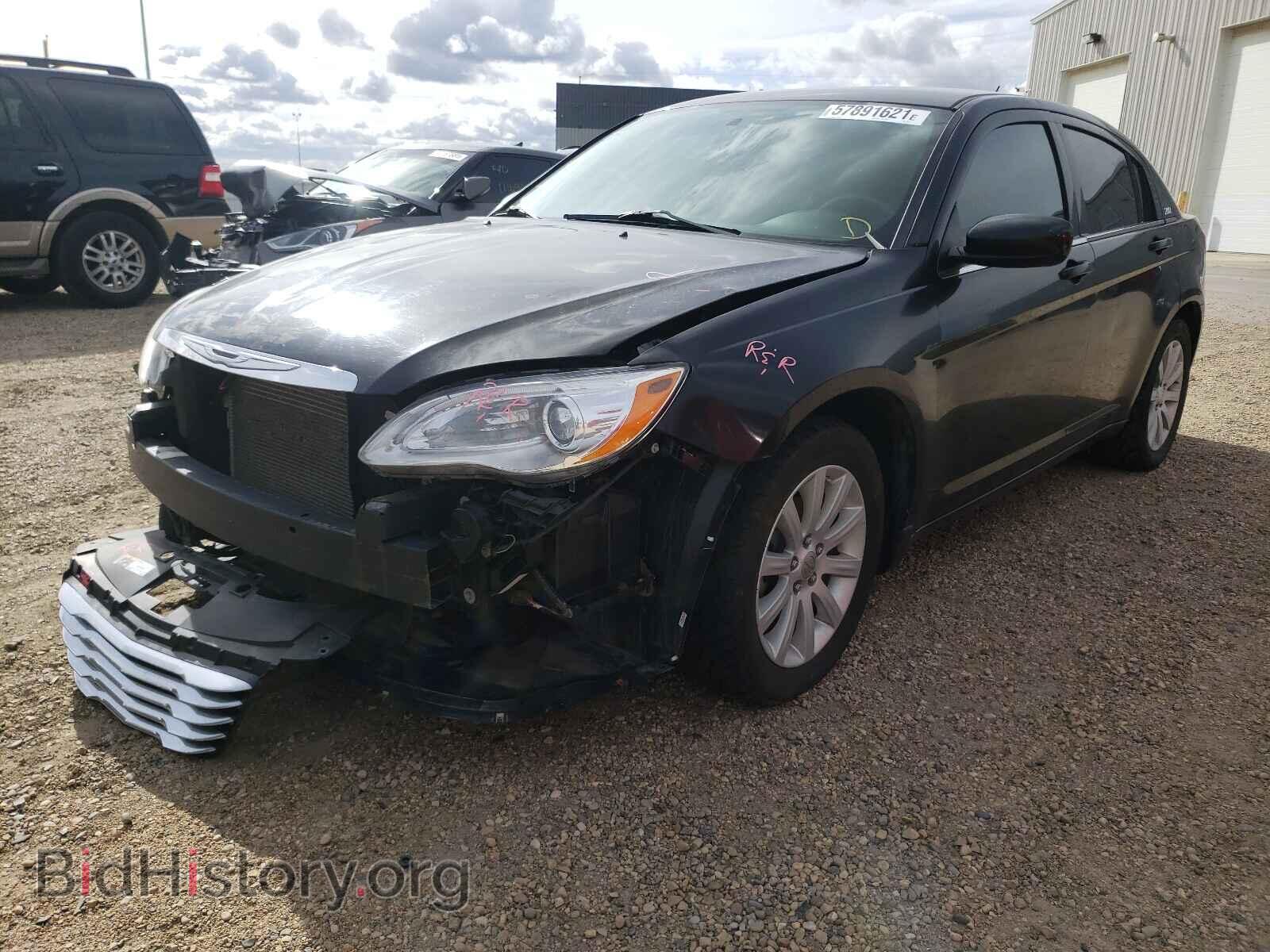 2014 CHRYSLER 200 - VIN: 1C3CCBAG4EN204164 - Фото 2