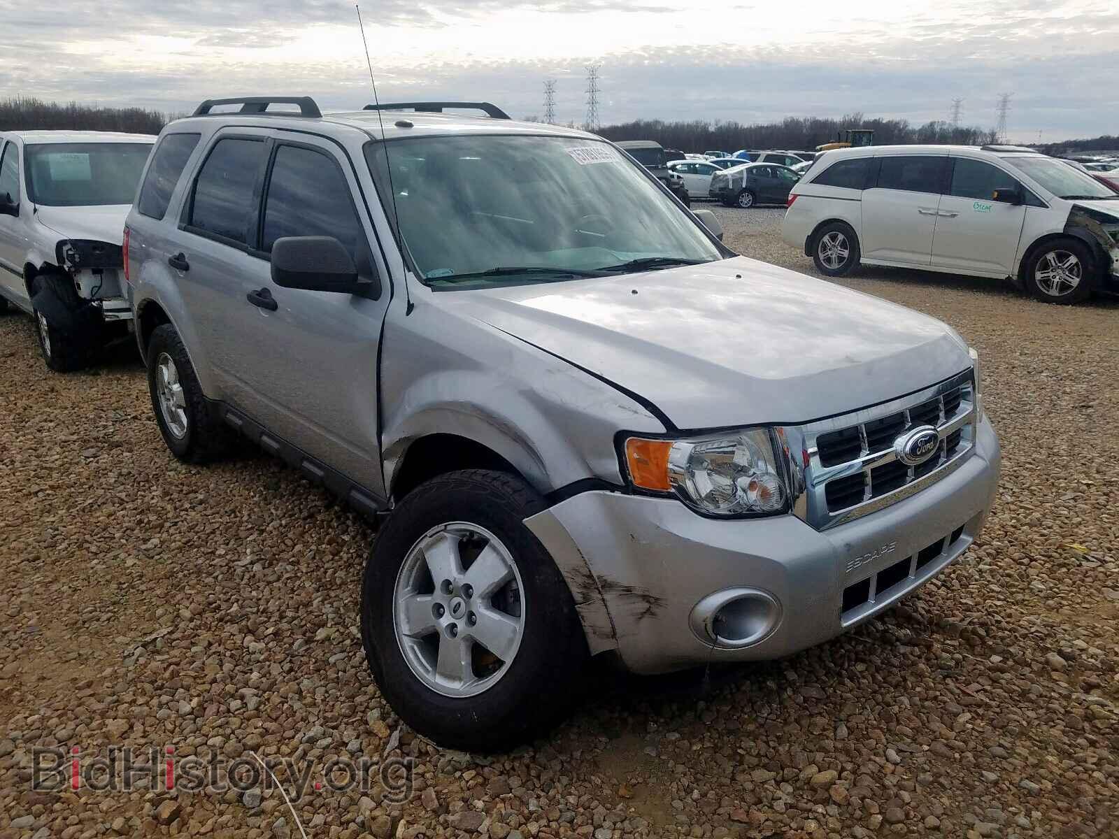 Фотография 1FMCU0DG0CKA49180 - FORD ESCAPE 2012