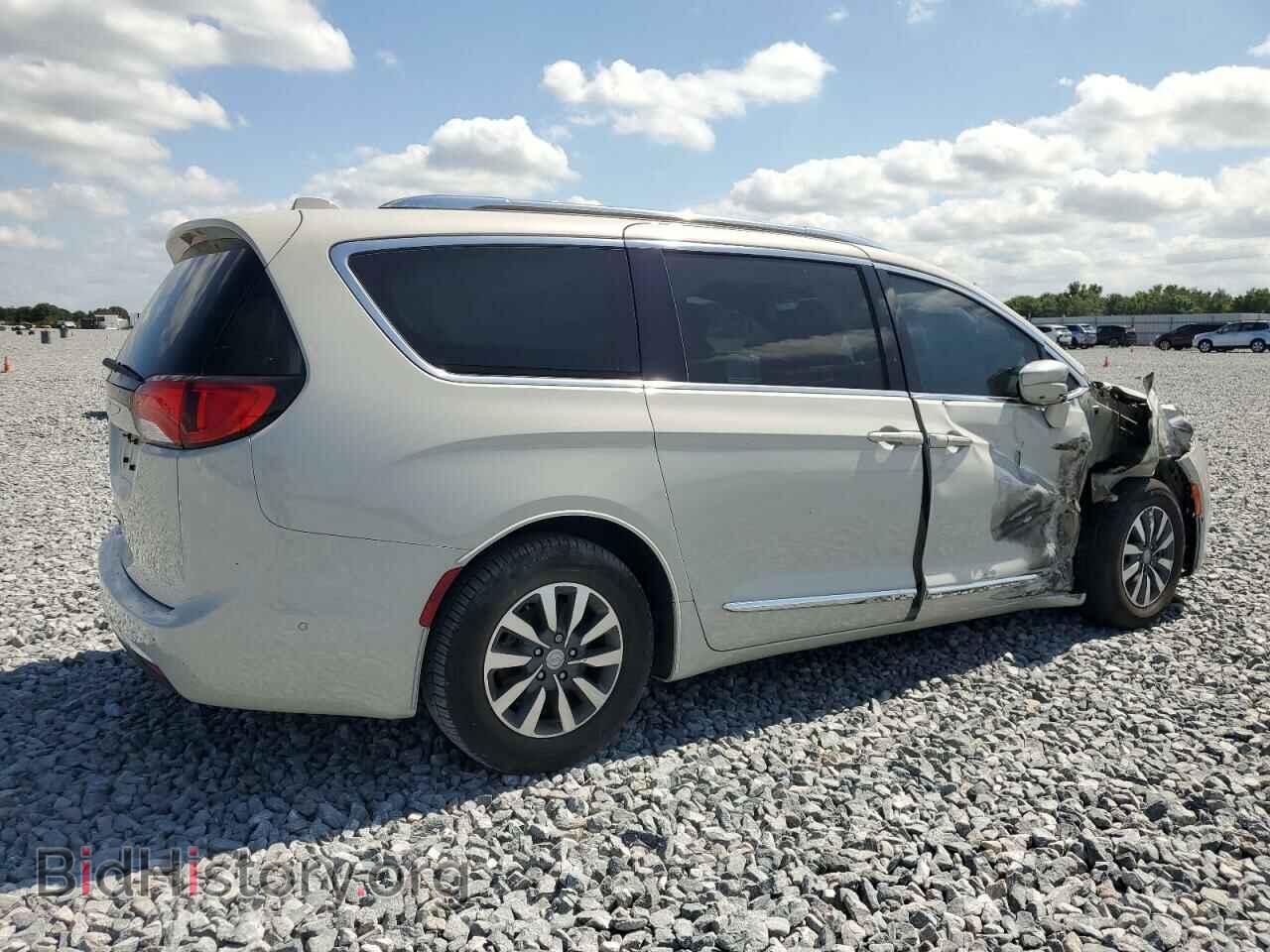 2020 CHRYSLER PACIFICA - VIN: 2C4RC1EG4LR110425 - Photo 3