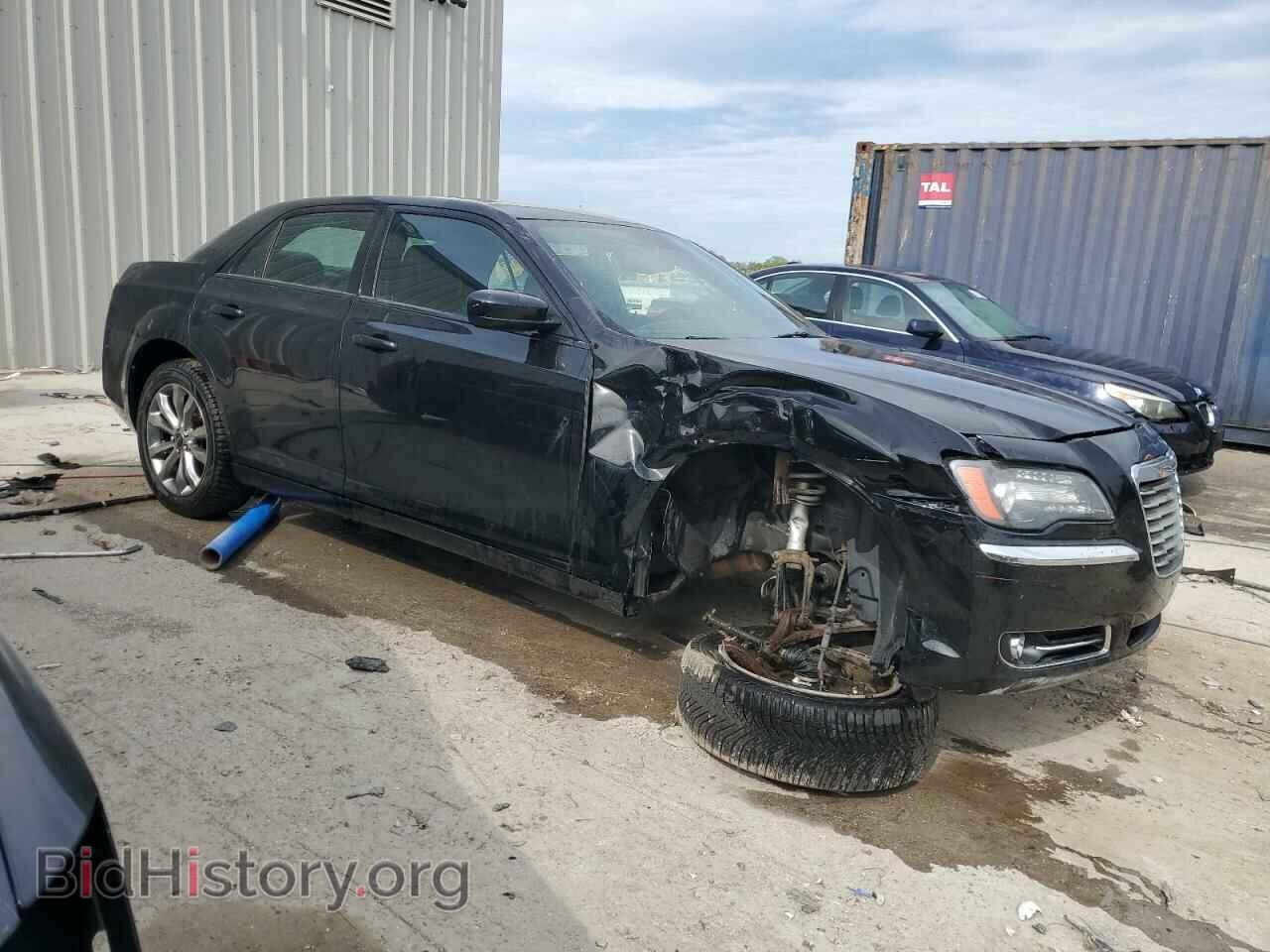 2014 CHRYSLER 300 - VIN: 2C3CCAGG7EH303930 - Фото 4