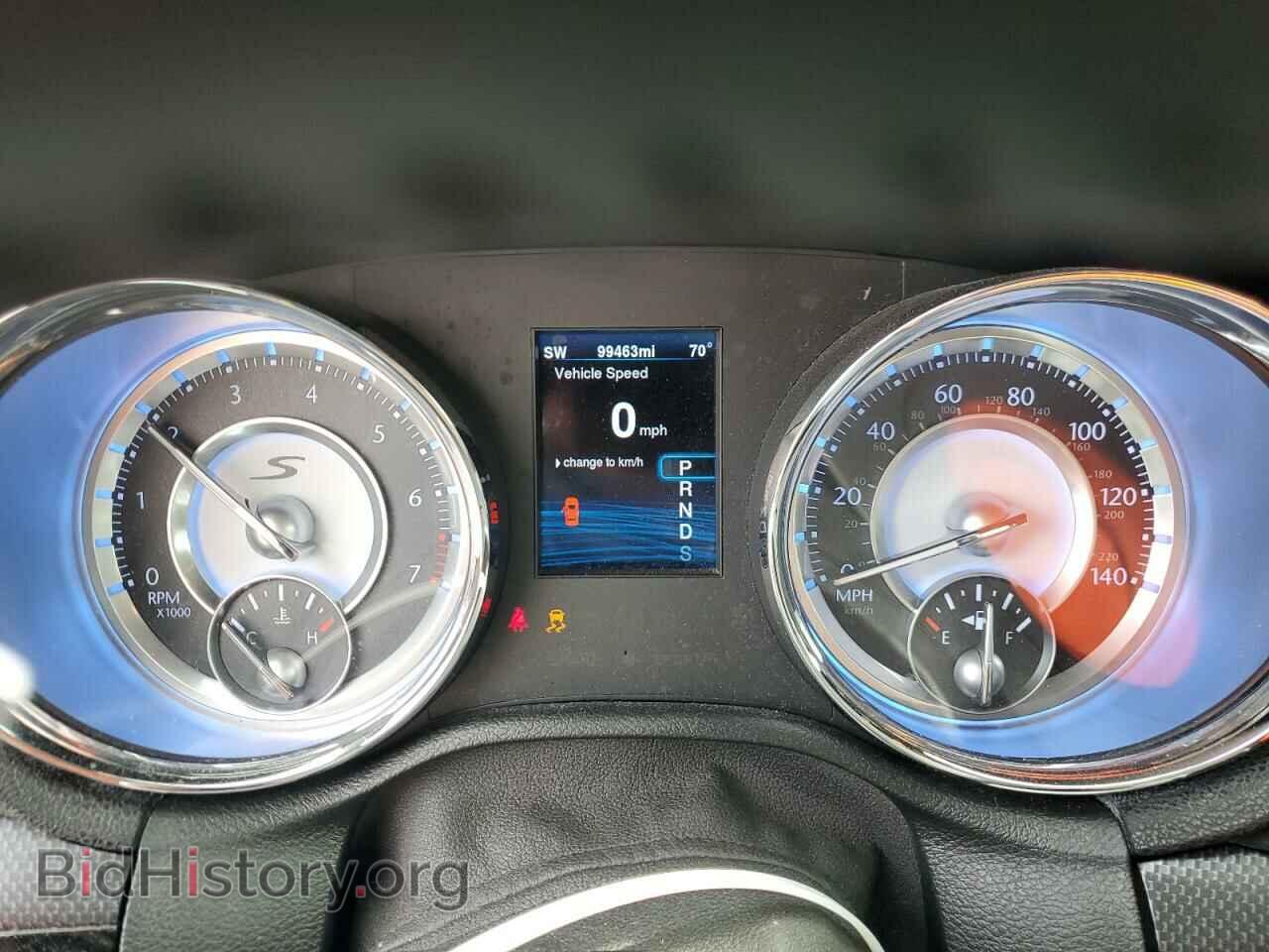 2014 CHRYSLER 300 - VIN: 2C3CCAGG7EH303930 - Фото 9