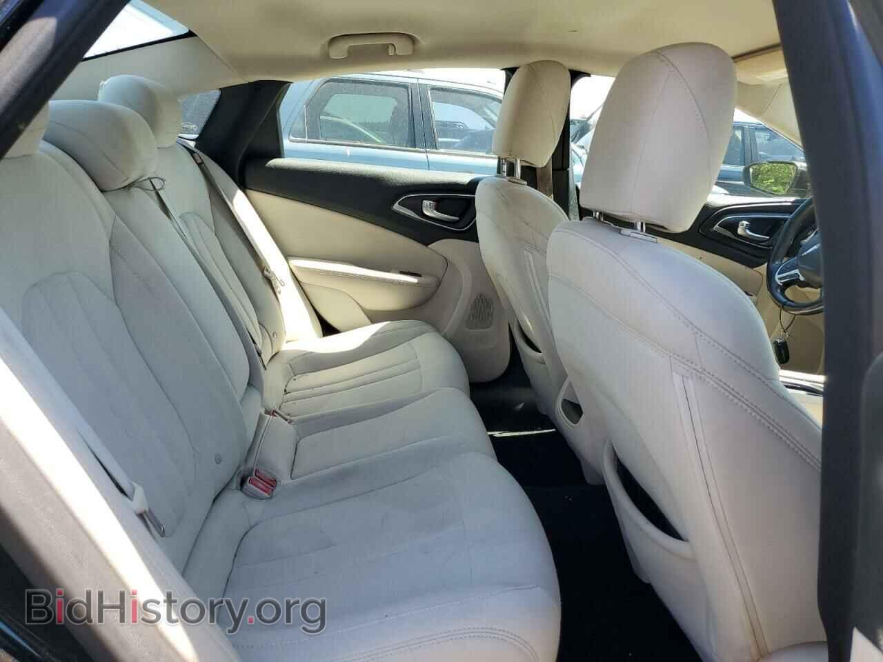 2016 CHRYSLER 200 - VIN: 1C3CCCABXGN105829 - Photo 10